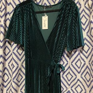 Simplee green Pleated Midi Wrap Dress